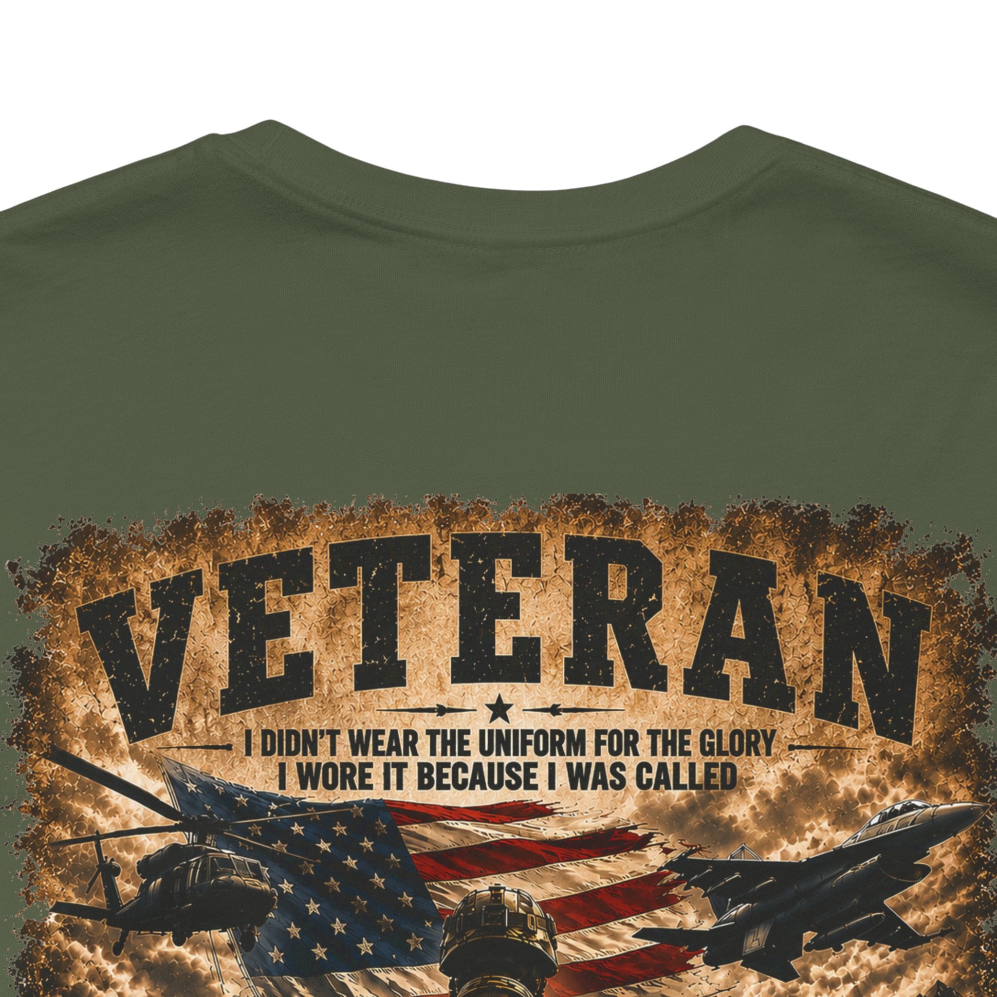 Veteran Dog Tags T-Shirt — 'I Am A Veteran' Patriotic Military Tribute Tee