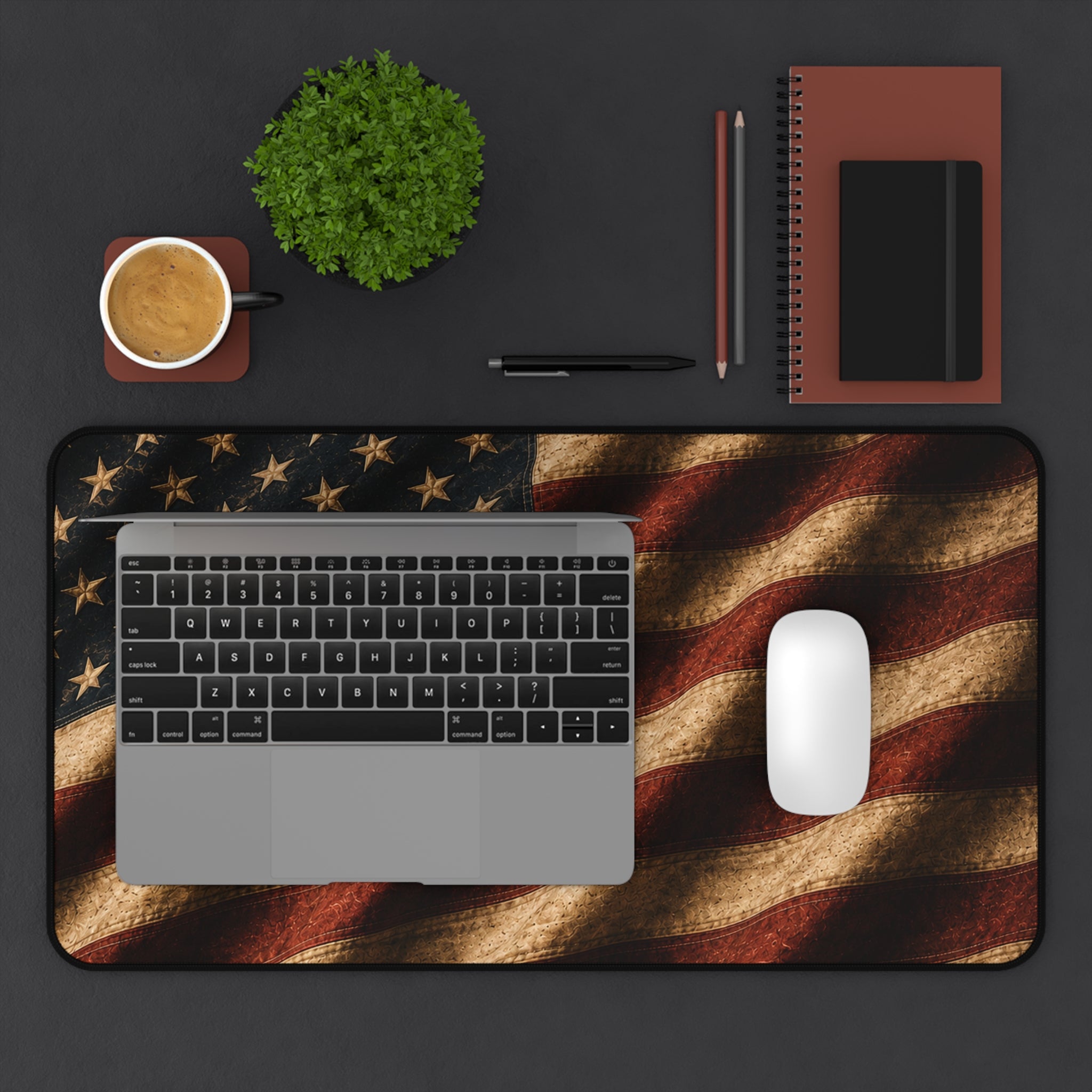 Distressed American Flag Desk Mat | Vintage USA Patriotic Mouse Pad