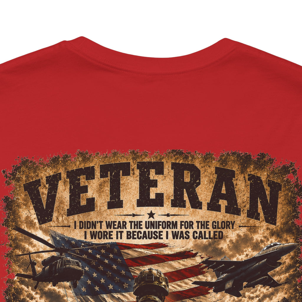 Veteran Dog Tags T-Shirt — 'I Am A Veteran' Patriotic Military Tribute Tee